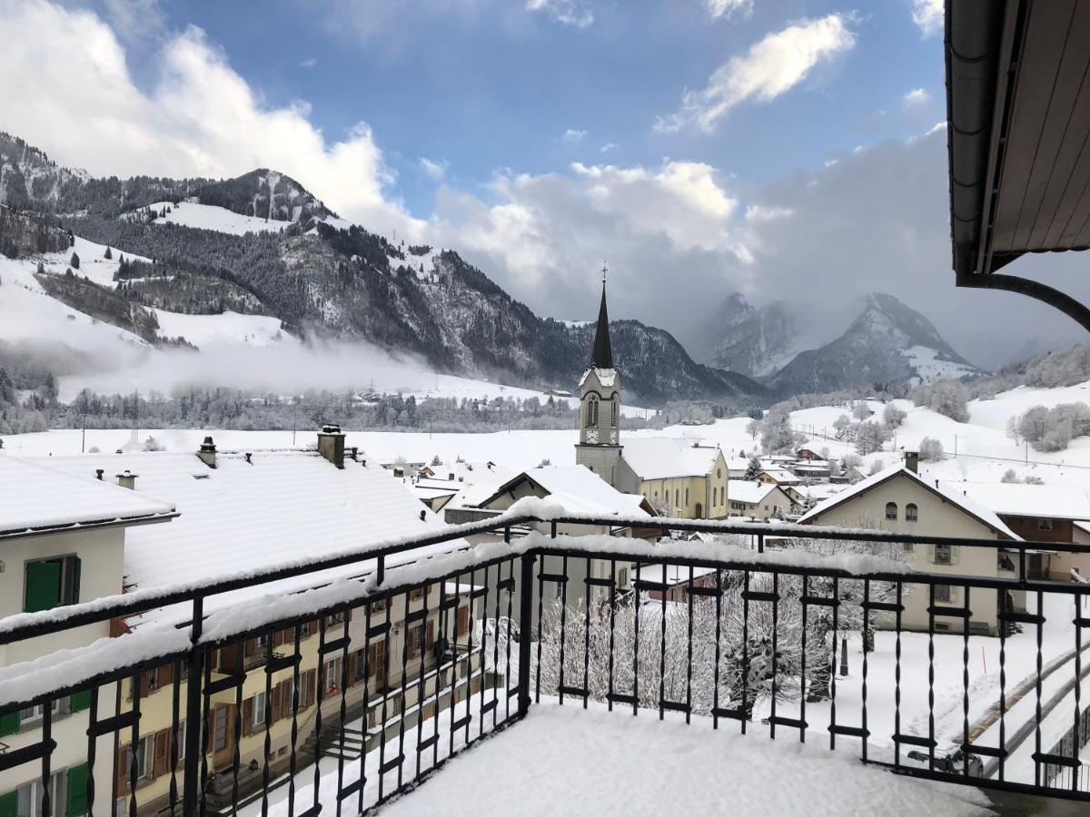 Auberge De L'Ange Albeuve Екстер'єр фото