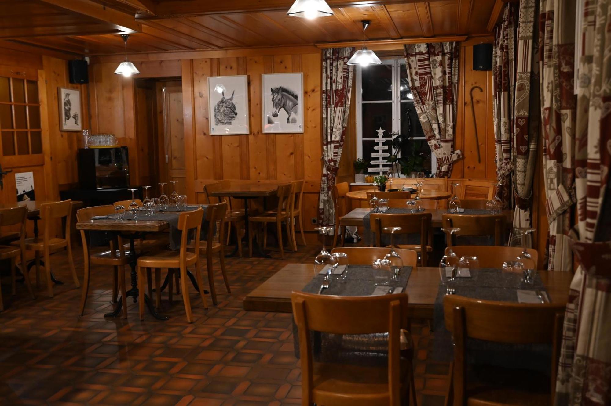 Auberge De L'Ange Albeuve Екстер'єр фото